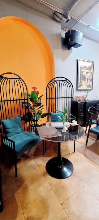 Awesome Hanoi Hostel & Pub