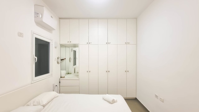 ハヤルコン ブロンズ イン テルアビブ ヤフォ