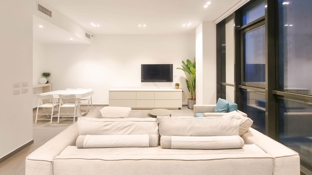 ハヤルコン ブロンズ イン テルアビブ ヤフォ