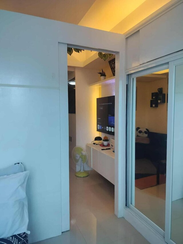 スペーシャス 1ベッドルーム コンド イン ケソンシティ ウィズ プライベートプール