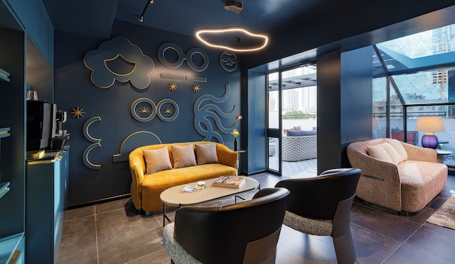 アイコニック ホテル