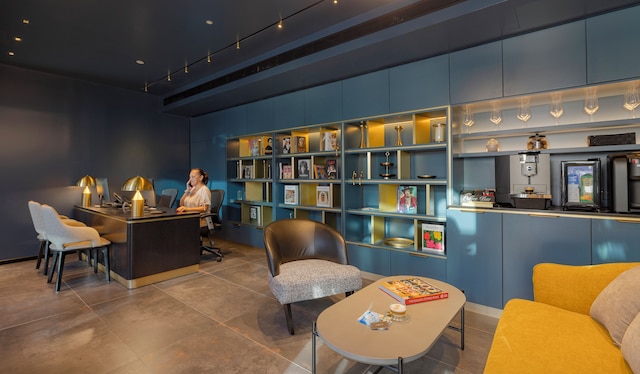 アイコニック ホテル