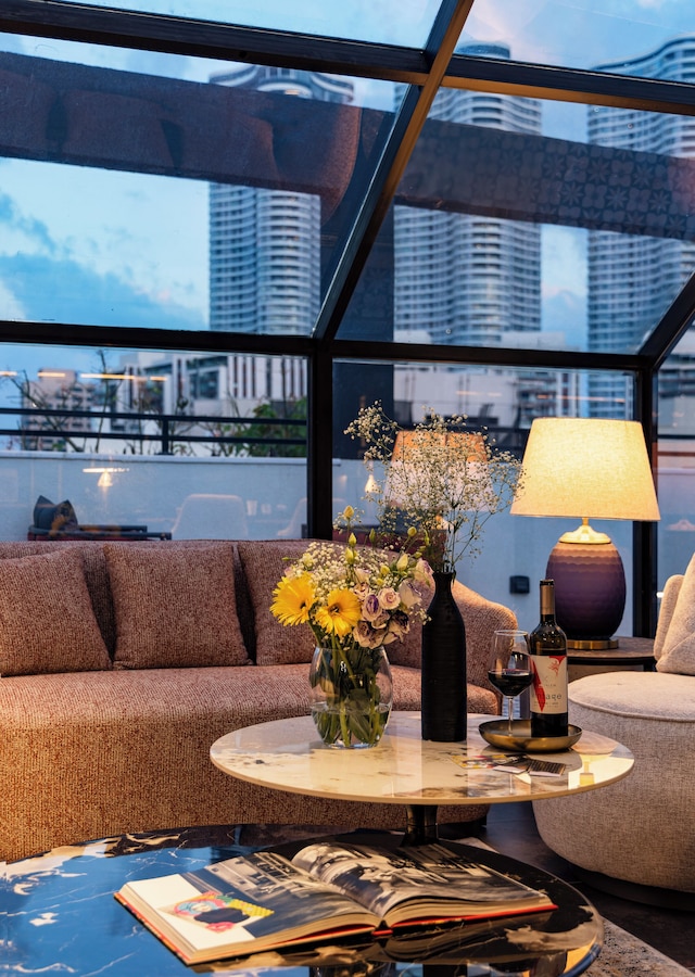 アイコニック ホテル