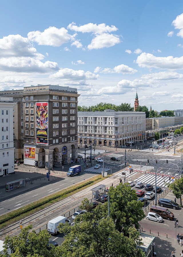 レントプラネット - プジ ハリ ミロフスキー