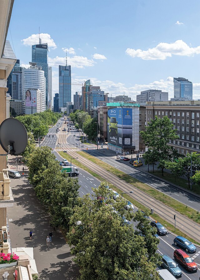 レントプラネット - プジ ハリ ミロフスキー