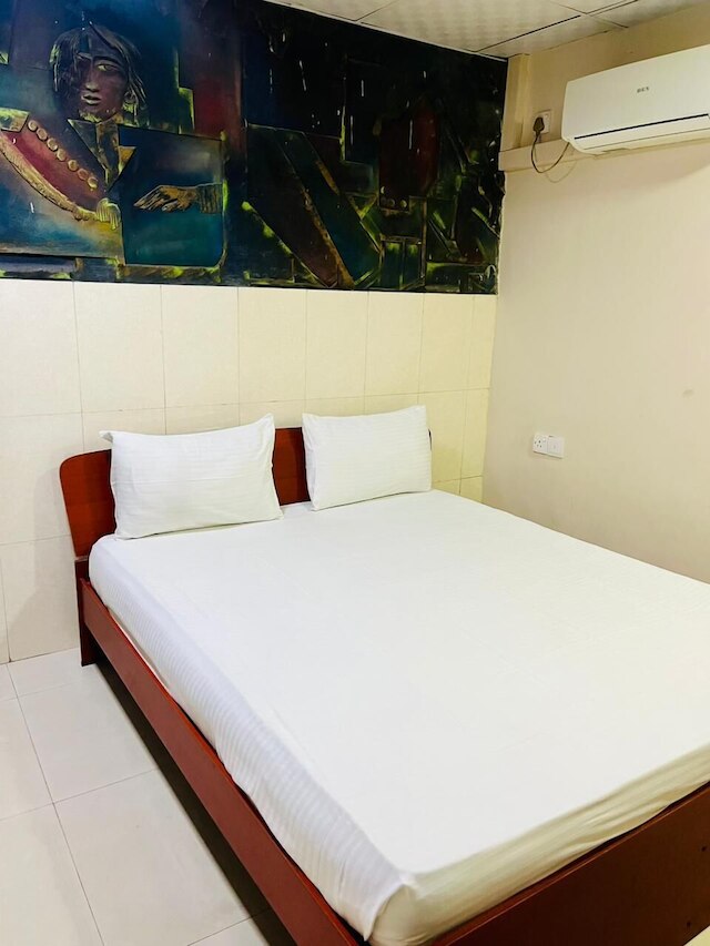 ニューヨーク ゲストハウス アンド レストラン コロンボ 06