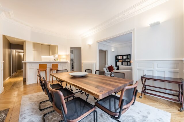 フォー サン ジェルマン - エレガント スペーシャス 3 ベッドルーム アパートメント イン ザ ハート オブ サン ジェルマン