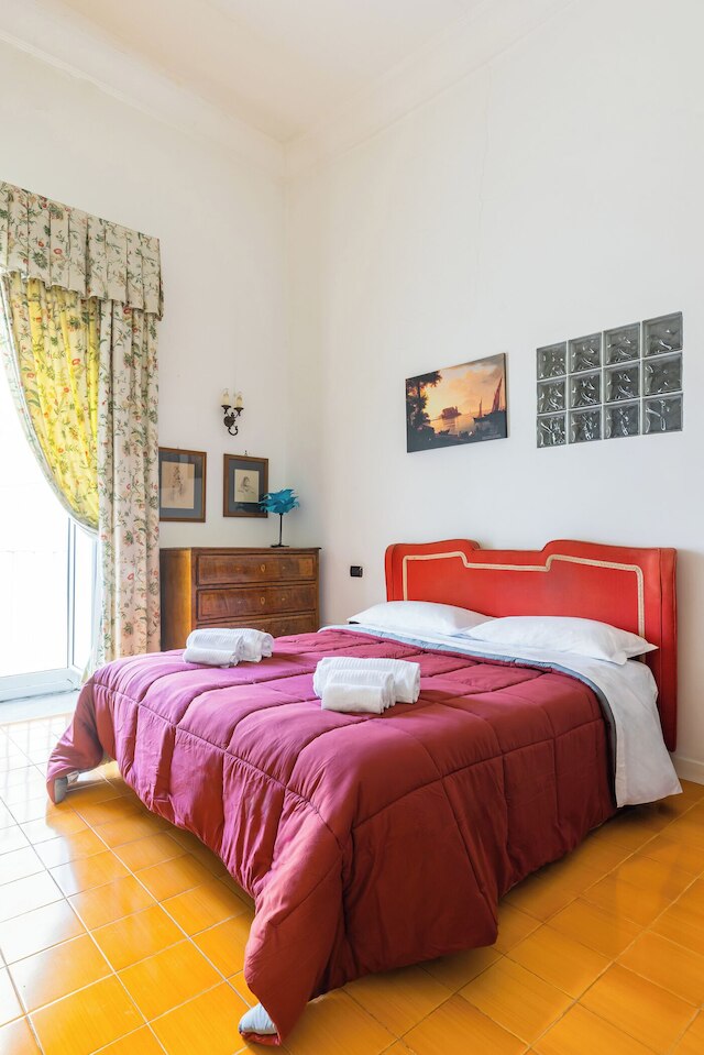 サンタキアラ チャーミングハウス ウィズ テラス アット ヒストリカルセンター