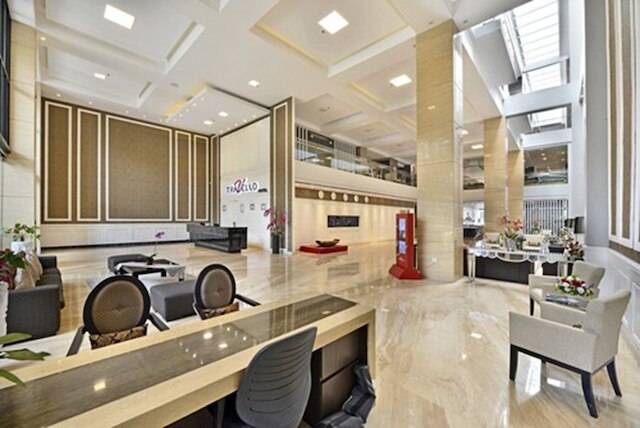 トラベロ ホテル バンドン