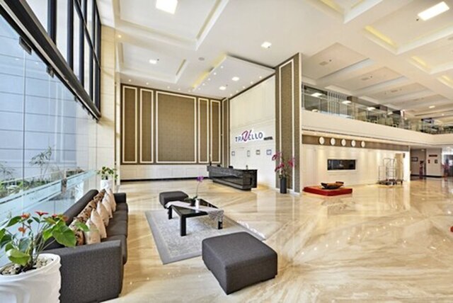 トラベロ ホテル バンドン