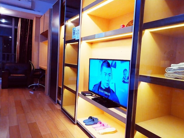 グアンジョウ ボージン ホプソン プラザ アパートメント (广州鉑晶合生广場公寓)