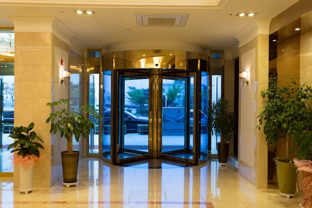 フォンタナ ビーチ ホテル