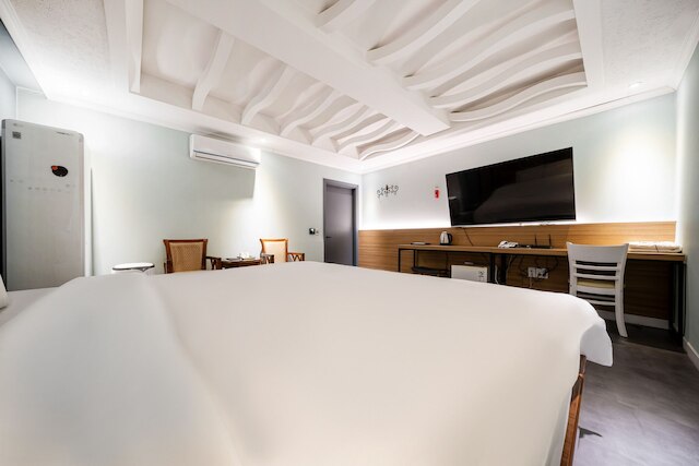 ホテル ニュー エバーグリーン