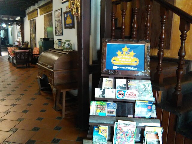 クチン ウォーターフロント ロッジ