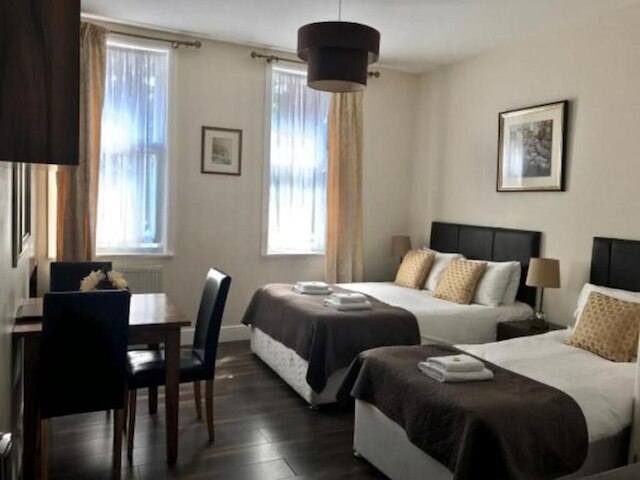 アビバ スタジオ アパートメンツ