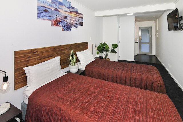 ニューランズ コート モーテル