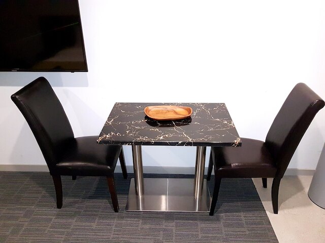 ニューランズ コート モーテル