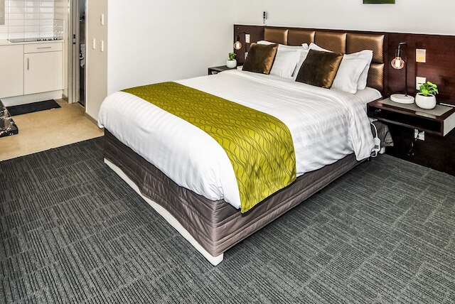 ニューランズ コート モーテル