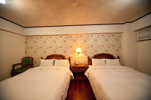 シャンパーニュ ホテル