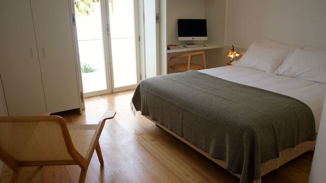 ザ レイト バーズ リスボン - ゲイ アーバン リゾート