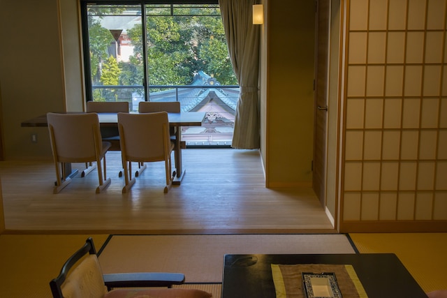 たちばな四季亭