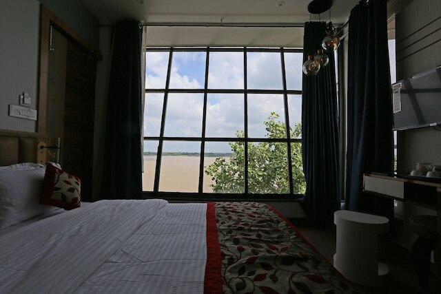 ア パレス オン リバー - ラシュミ ゲスト ハウス