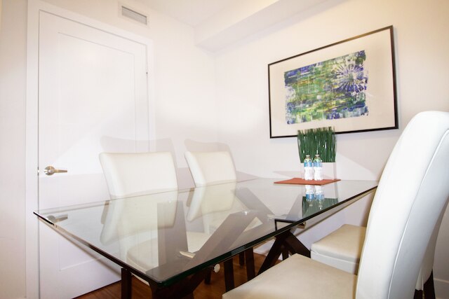 リビングスイーツ トロント - 20 ブルー ジェイズ ウェイ