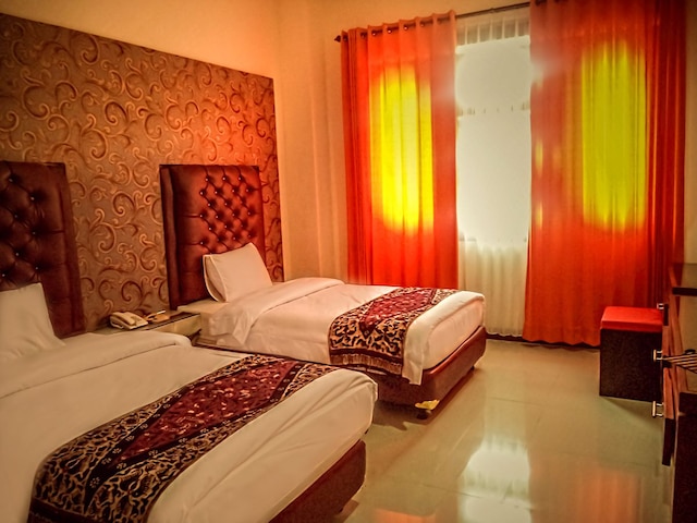 グランド シティ バツ ホテル