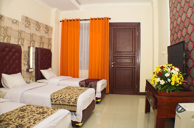 グランド シティ バツ ホテル