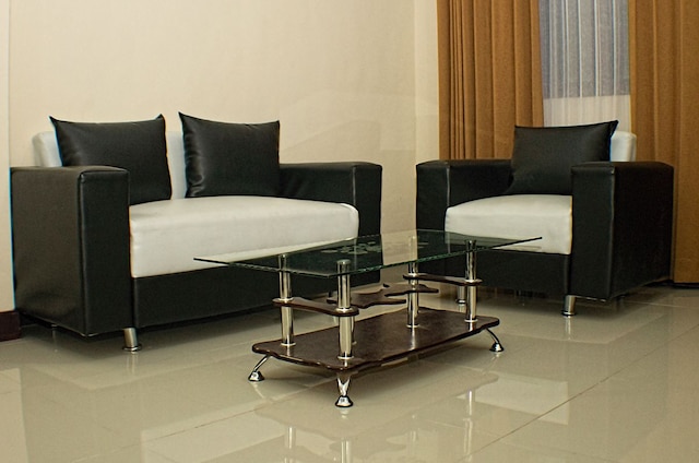 グランド シティ バツ ホテル