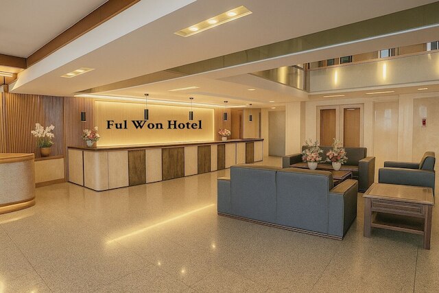 フル ウォン ホテル
