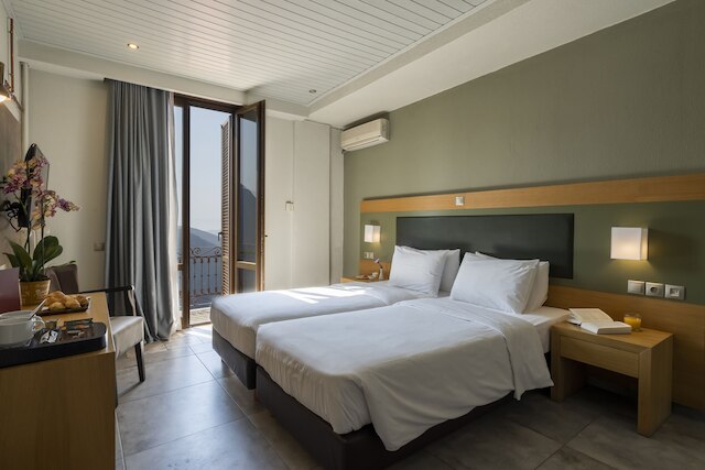 カスタリア ブティック ホテル