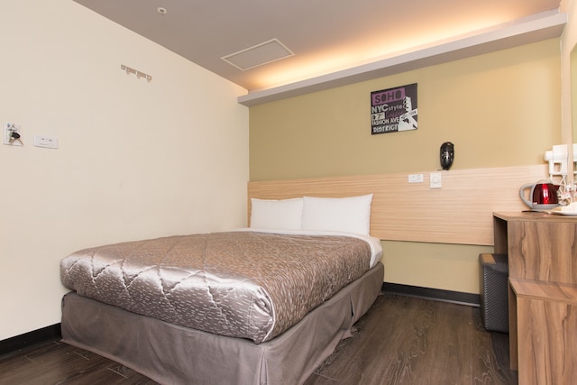 チャンス ホテル 台中 (巧合大飯店 台中)