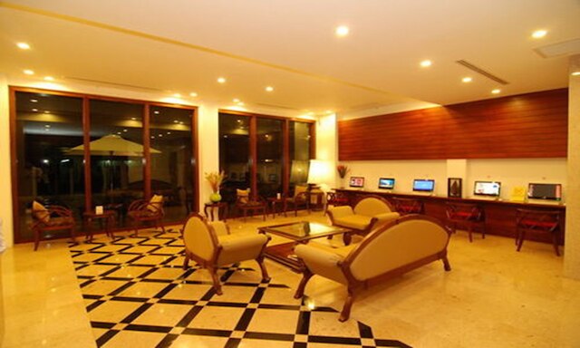 サバイディー アット ラオ ホテル