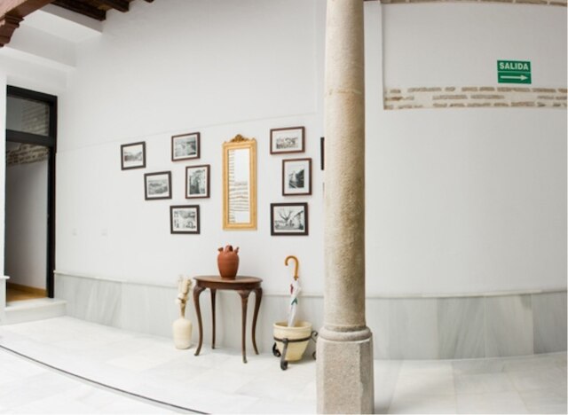 エル グラナド ホステル