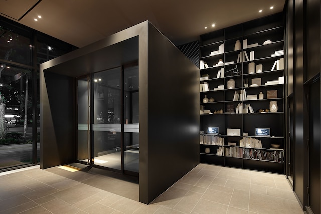 新羅ステイ麻浦 ホンデ