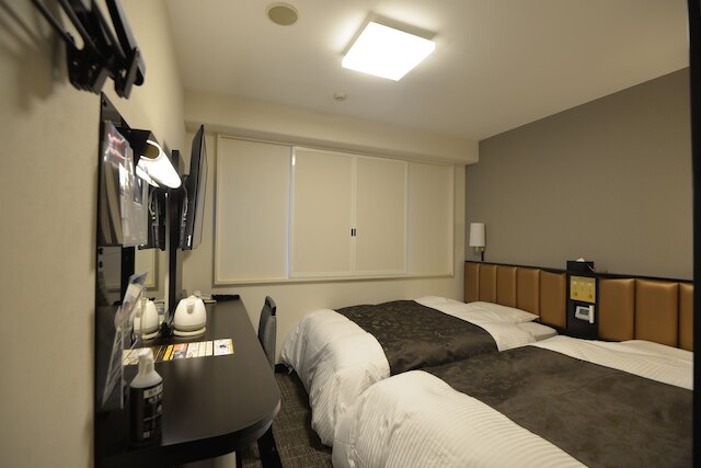 アパホテル〈西舞鶴駅前〉