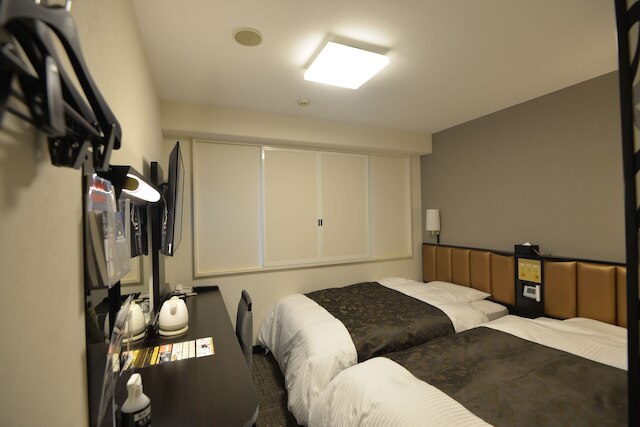 アパホテル〈西舞鶴駅前〉