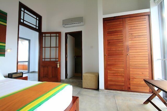 ジ オーシャン フロント