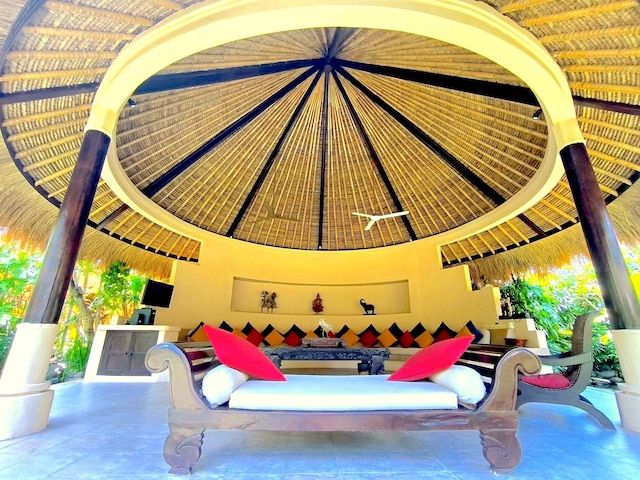 ヴィラ プラワ アスリ