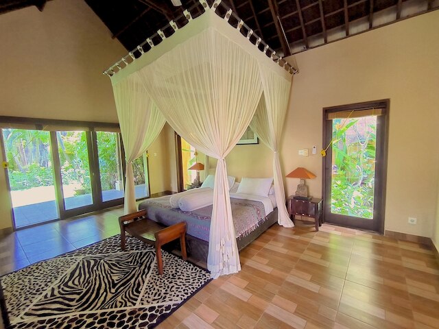 ヴィラ プラワ アスリ