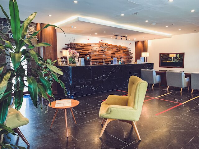 ラゼンダ ホテル