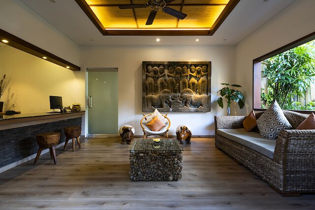 ラサンティ ヴィラズ スミニャック バリ