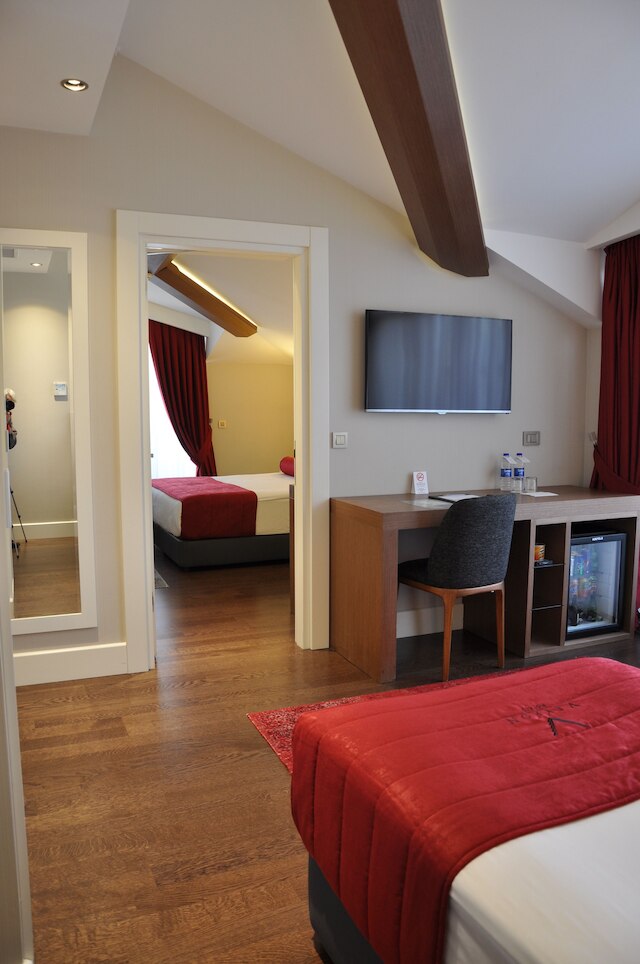 ヴェイロン ホテルズ & スパ