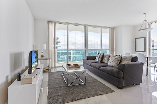 OB ブリッケル マイアミ