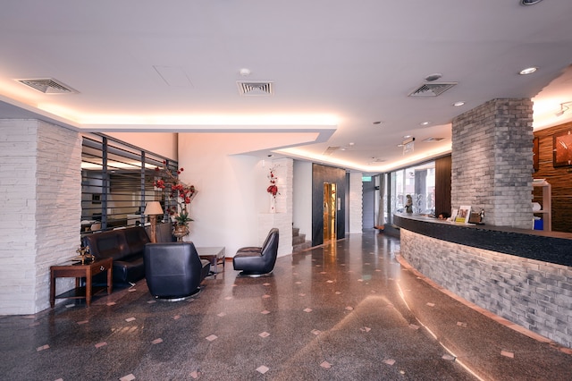 ワウ デン ホテル