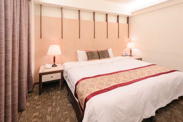 ワウ デン ホテル