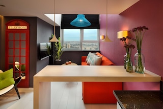 トゥエンティファースト フロア 360 スイトップ ホテル