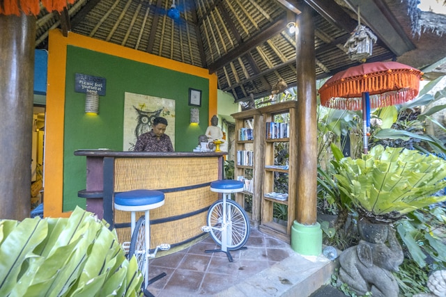 ガジャ ビル バンガローズ