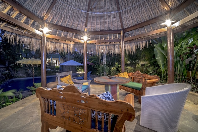 ガジャ ビル バンガローズ